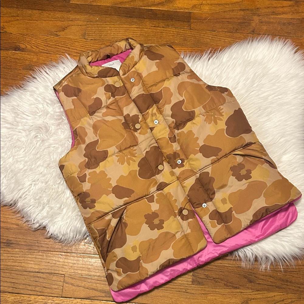 Floral Puffer Vest with Pink Lining